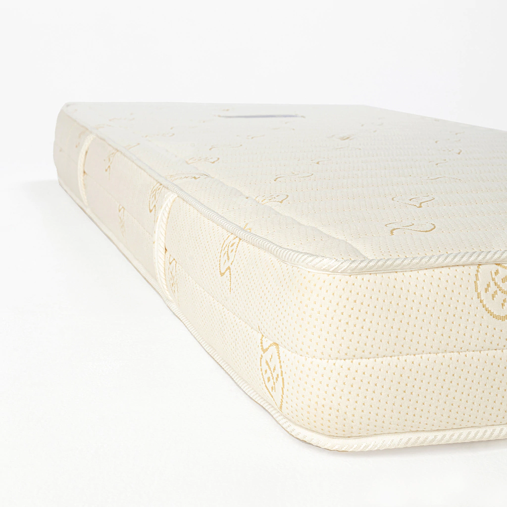 Colchón capitoneado de látex